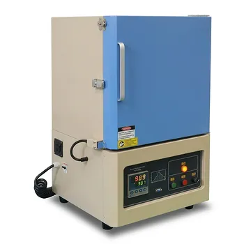 1200°C 高温马弗炉 19L 腔体，配备 50 段可编程控制器