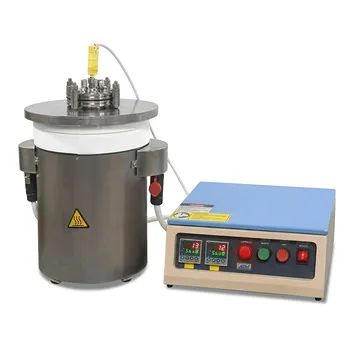 600°C 立式坩埚炉，配备 SS316 合金反应器及 6 端口真空法兰